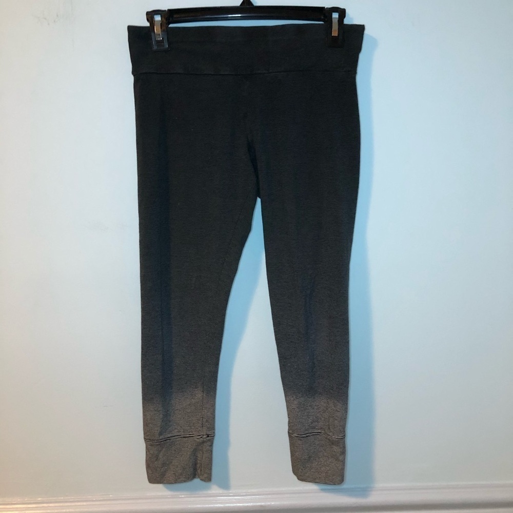 Calvin Klein Striped Dark & Light Gray Leggings Size Medium